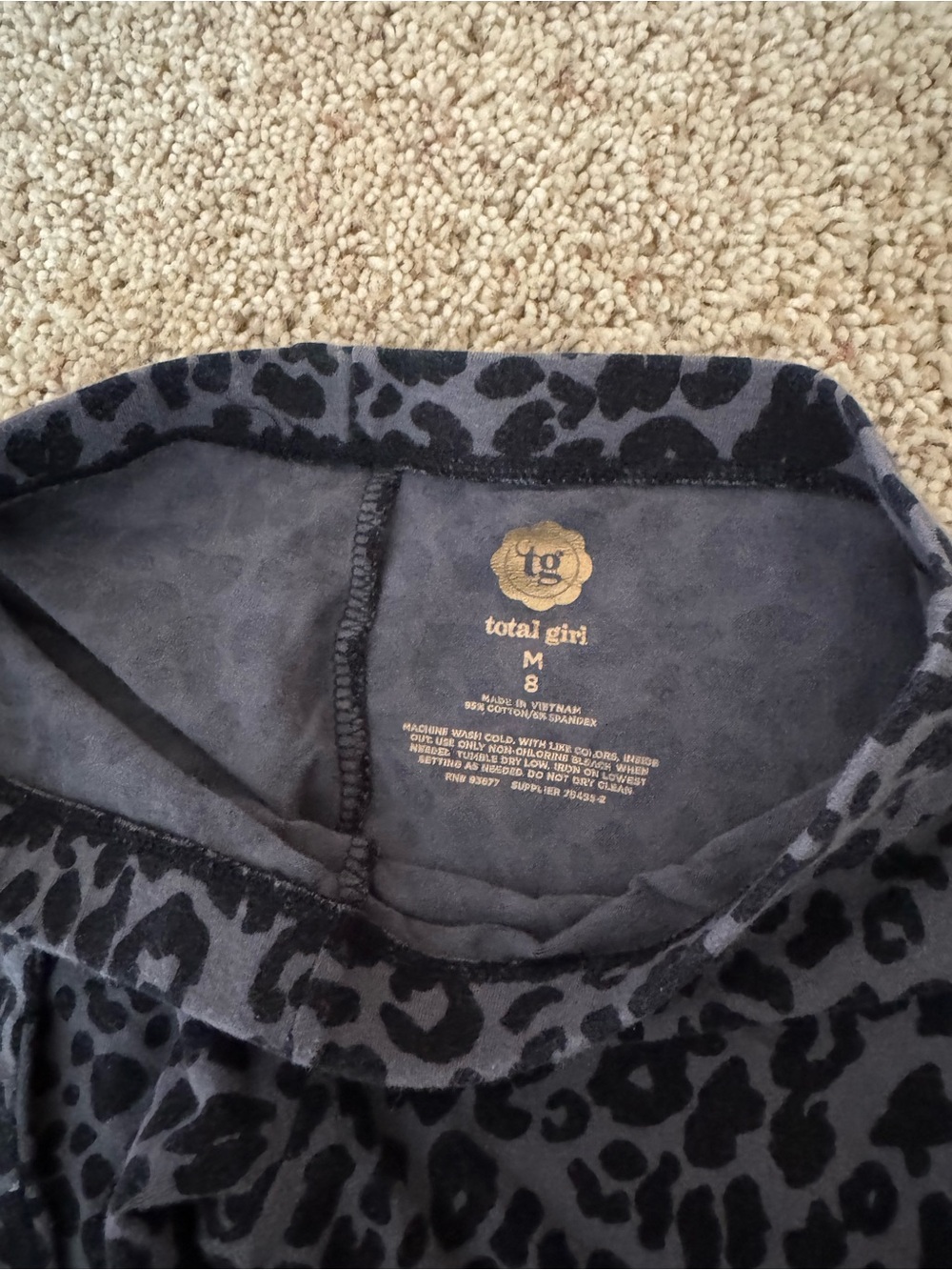 Girl’s leopard 🐆 print leggings - Picture 2 of 3